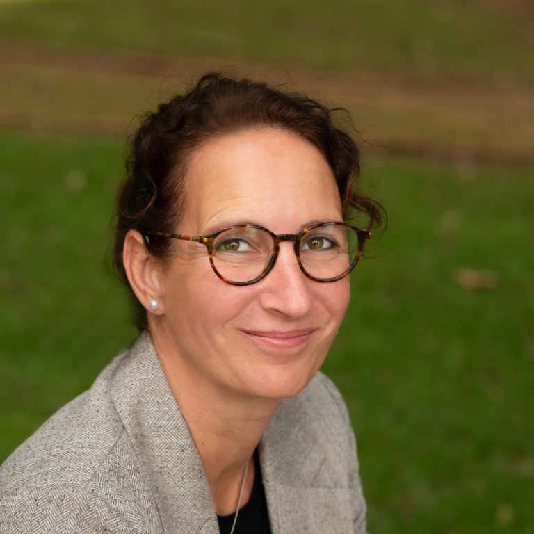Speaker - Anne Hartkopf